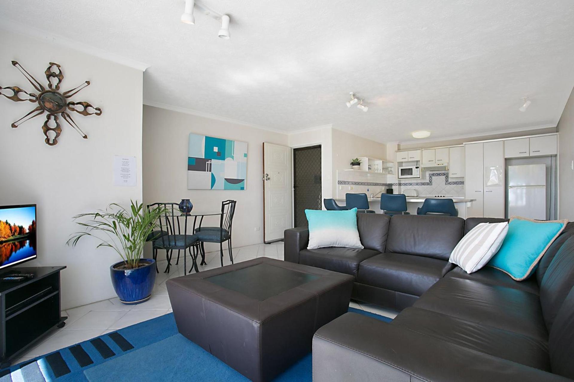 #11 Camden House Apartment